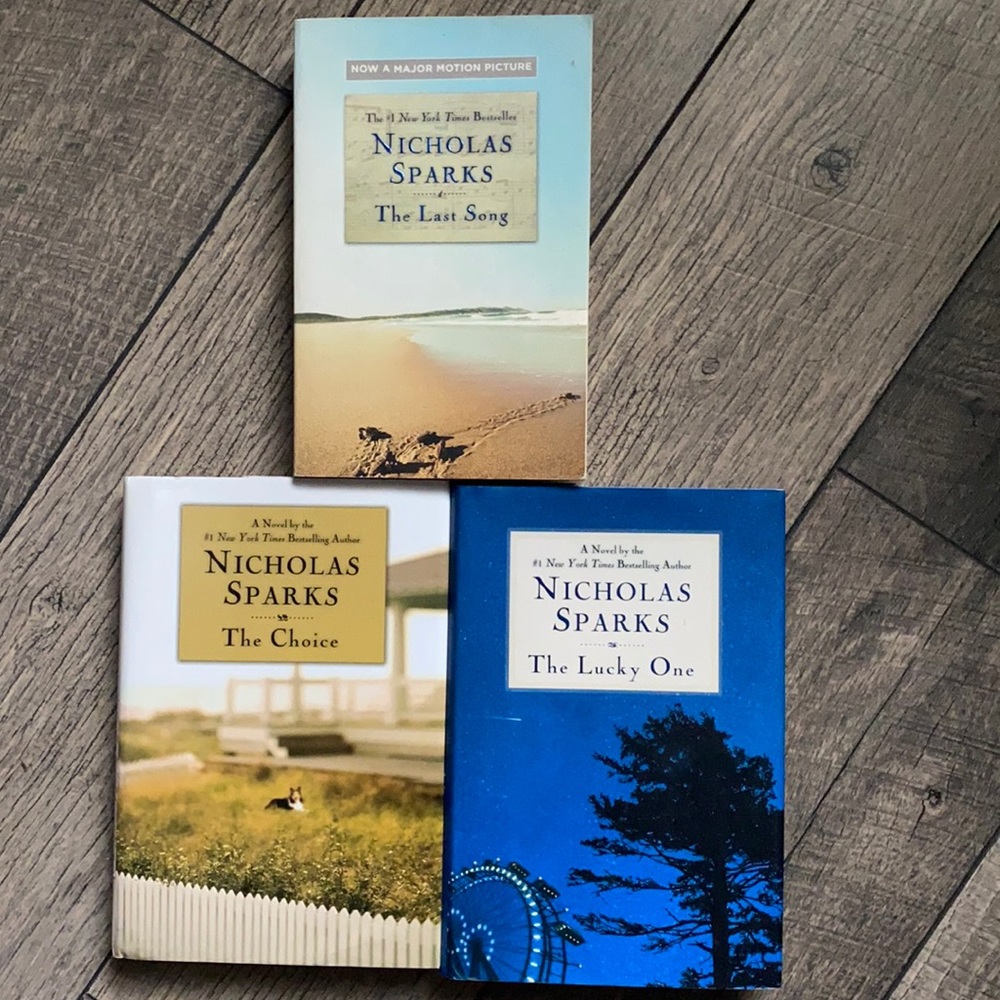 3 Nicholas Sparks Classic Books.  The Last Song, The Choice, The Lucky One